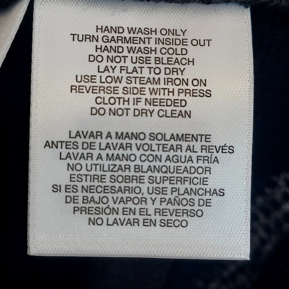 NWT Anne Klein Black Sequin Women's Top Bell Sleeve SZ M - Picture 8 of 14